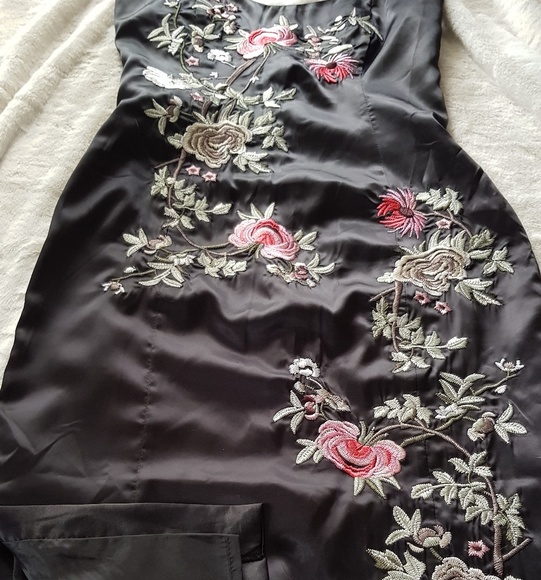 Forever 21 Strapless black midi - Picture 8 of 8